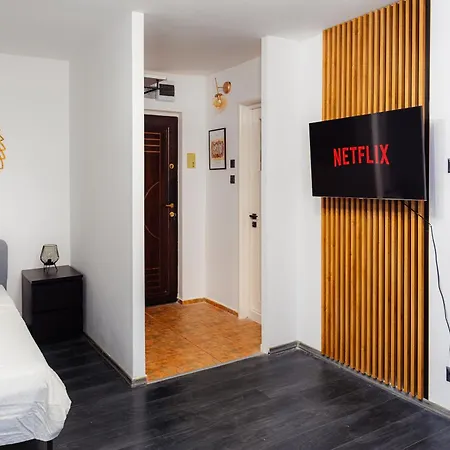 Modern - Victory Square Near Government Building