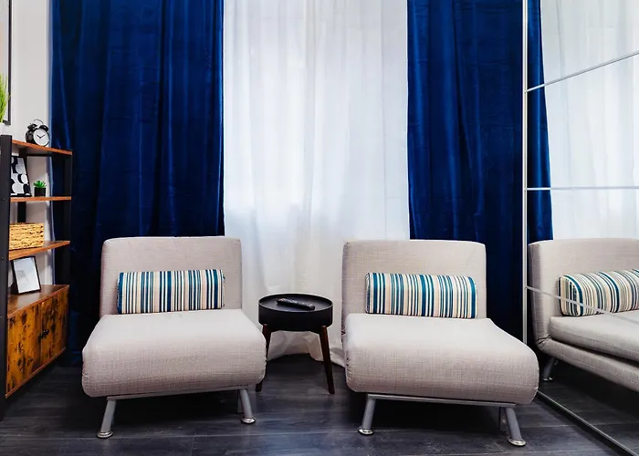 아파트 Modern - Victory Square Near Government Building