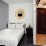 Apartment Modern - Victory Square Near Government Building *